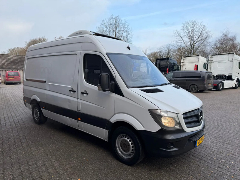 Mercedes-Benz Sprinter 314 Dual Zone Frigo -30/+30 AUT. APK/TUV 06-2026 - Autoutilitară frigorifica: Foto 2 Mercedes-Benz Sprinter 314 Dual Zone Frigo -30/+30 AUT. APK/TUV 06-2026 - Autoutilitară frigorifica: Foto 2