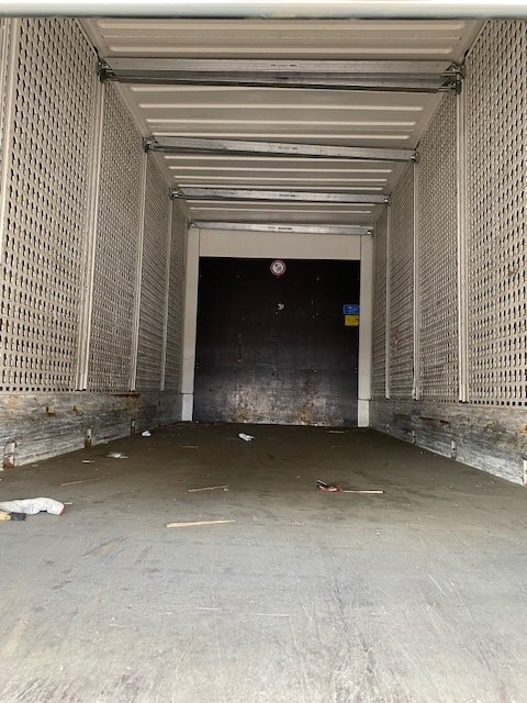 Krone BDF-System, 7.450 mm, Heck Rolltor - Caroserie furgon: Foto 3 Krone BDF-System, 7.450 mm, Heck Rolltor - Caroserie furgon: Foto 3