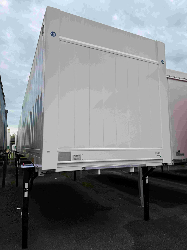 Krone BDF-System, 7.450 mm lang - Caroserie furgon: Foto 1 Krone BDF-System, 7.450 mm lang - Caroserie furgon: Foto 1