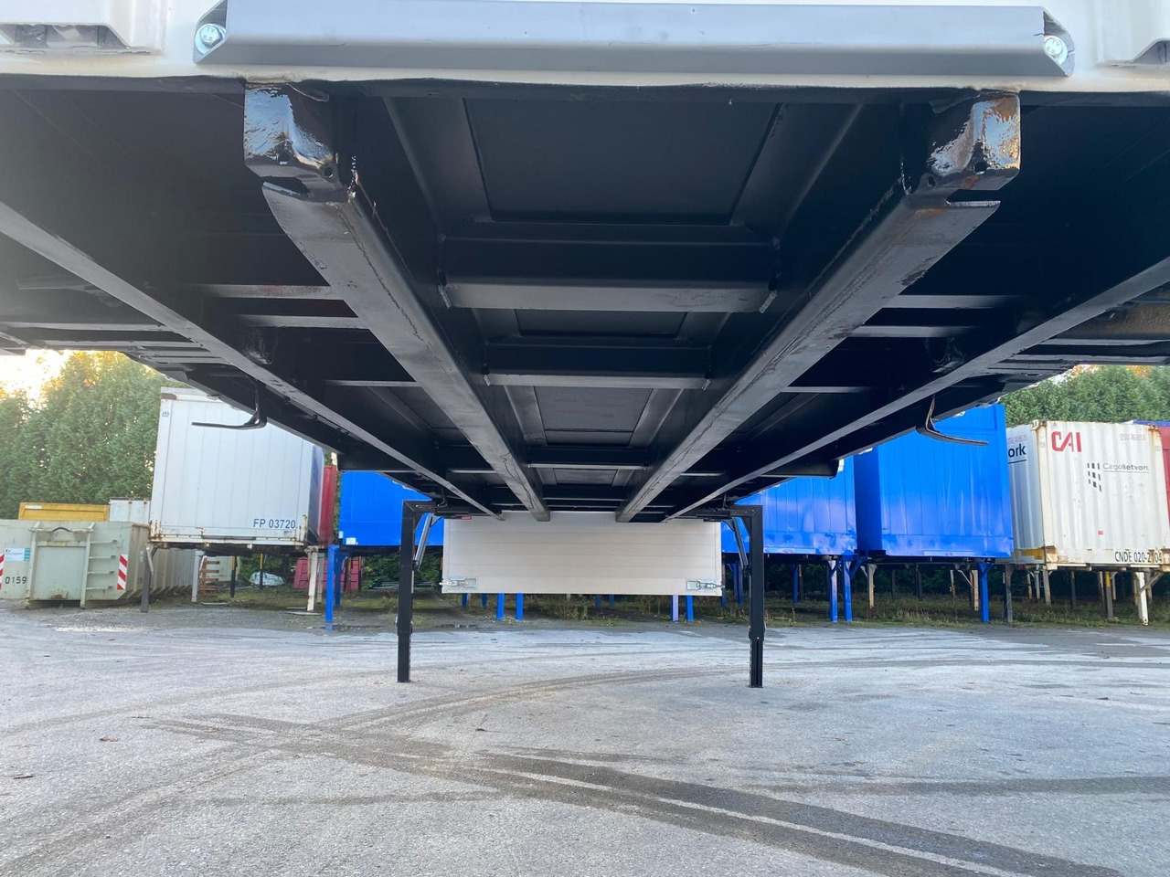 Krone BDF-System, 7.450 mm lang. - Platformă cu obloane: Foto 5 Krone BDF-System, 7.450 mm lang. - Platformă cu obloane: Foto 5