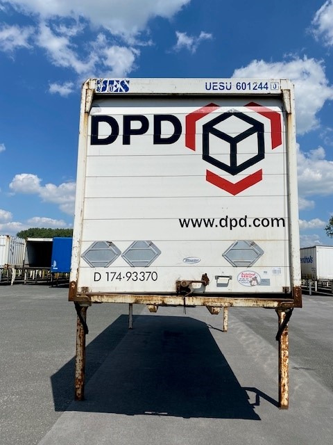 Krone BDF-System 7.450 mm, mit Rolltor - Caroserie furgon: Foto 3 Krone BDF-System 7.450 mm, mit Rolltor - Caroserie furgon: Foto 3