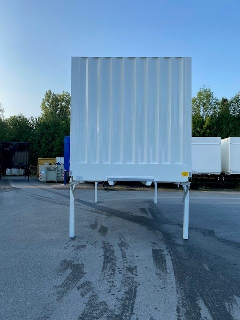 Krone BDF-System 7.450 mm, mit Rolltor, LACK NEU - Caroserie furgon: Foto 2 Krone BDF-System 7.450 mm, mit Rolltor, LACK NEU - Caroserie furgon: Foto 2