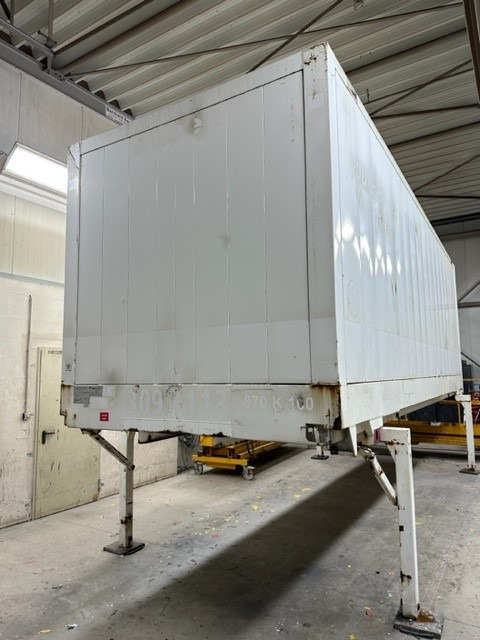 Krone BDF-System 7.45m,Heck Rolltor - Caroserie furgon: Foto 2 Krone BDF-System 7.45m,Heck Rolltor - Caroserie furgon: Foto 2