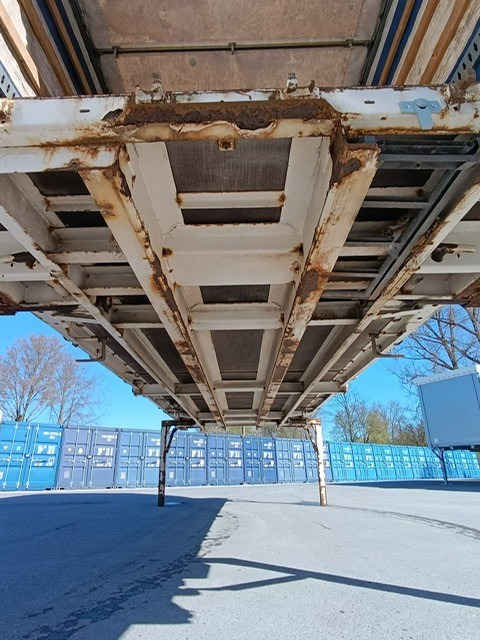 Krone BDF-System 7.45m, Portaltüren, Edscha - Caroserie cu prelata: Foto 4 Krone BDF-System 7.45m, Portaltüren, Edscha - Caroserie cu prelata: Foto 4