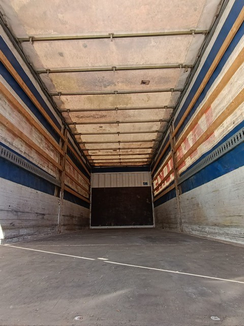 Krone BDF-System 7.45m, Portaltüren, Edscha - Caroserie cu prelata: Foto 3 Krone BDF-System 7.45m, Portaltüren, Edscha - Caroserie cu prelata: Foto 3