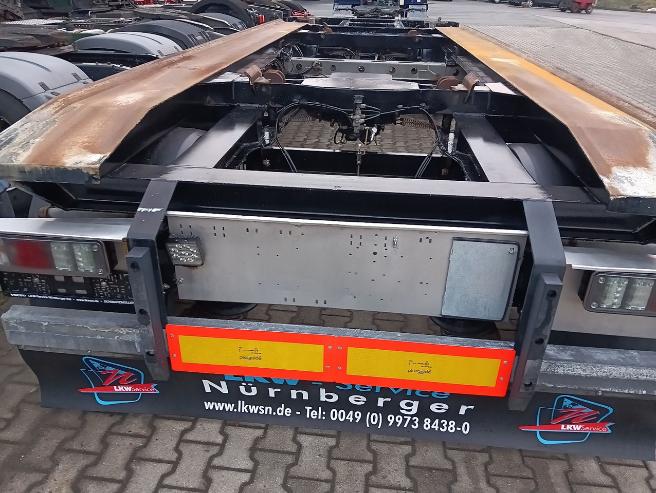 Hüffermann HAR1870 SAF lichtbogenverzinkt4xReifen,BremseNEU - Remorcă abroll/ Skiploader: Foto 1 Hüffermann HAR1870 SAF lichtbogenverzinkt4xReifen,BremseNEU - Remorcă abroll/ Skiploader: Foto 1