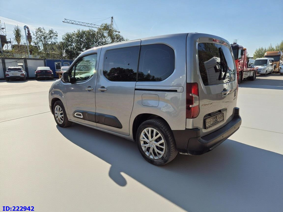 Automobil CITROEN Berlingo: Foto 11