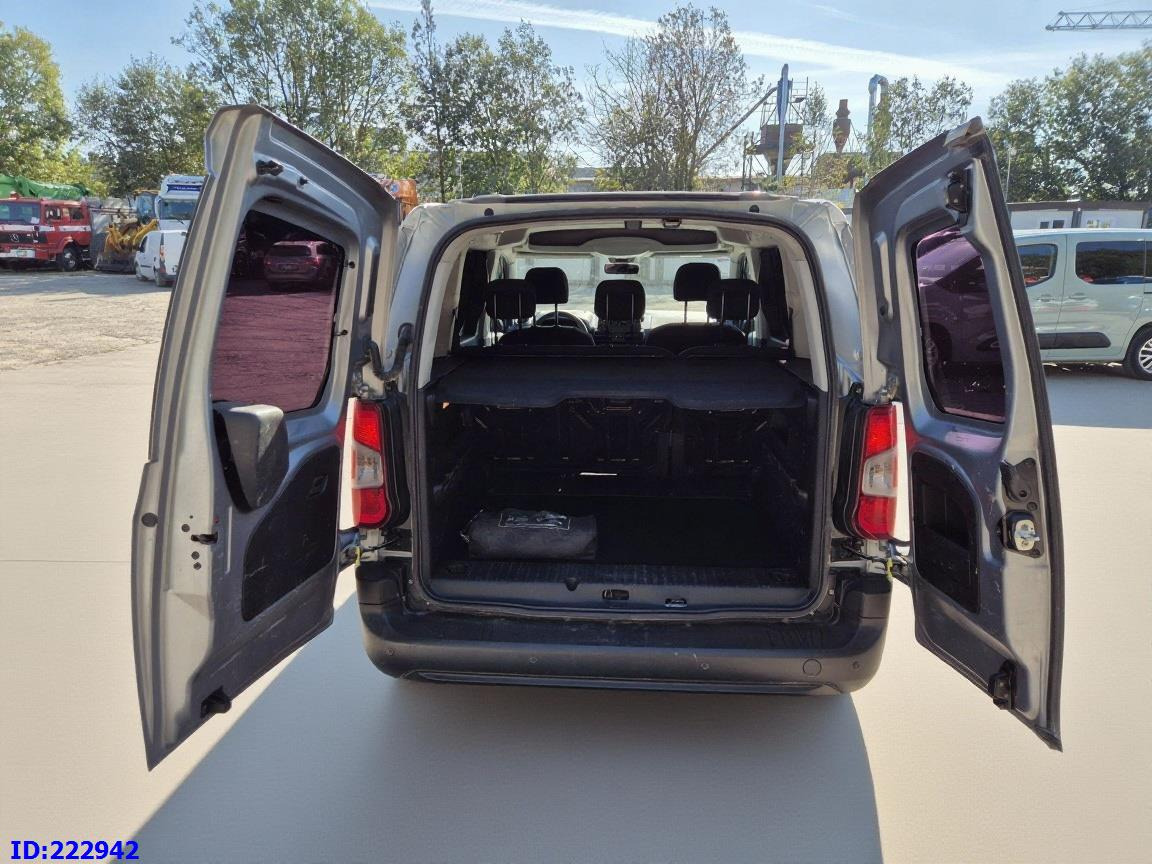 Automobil CITROEN Berlingo: Foto 8