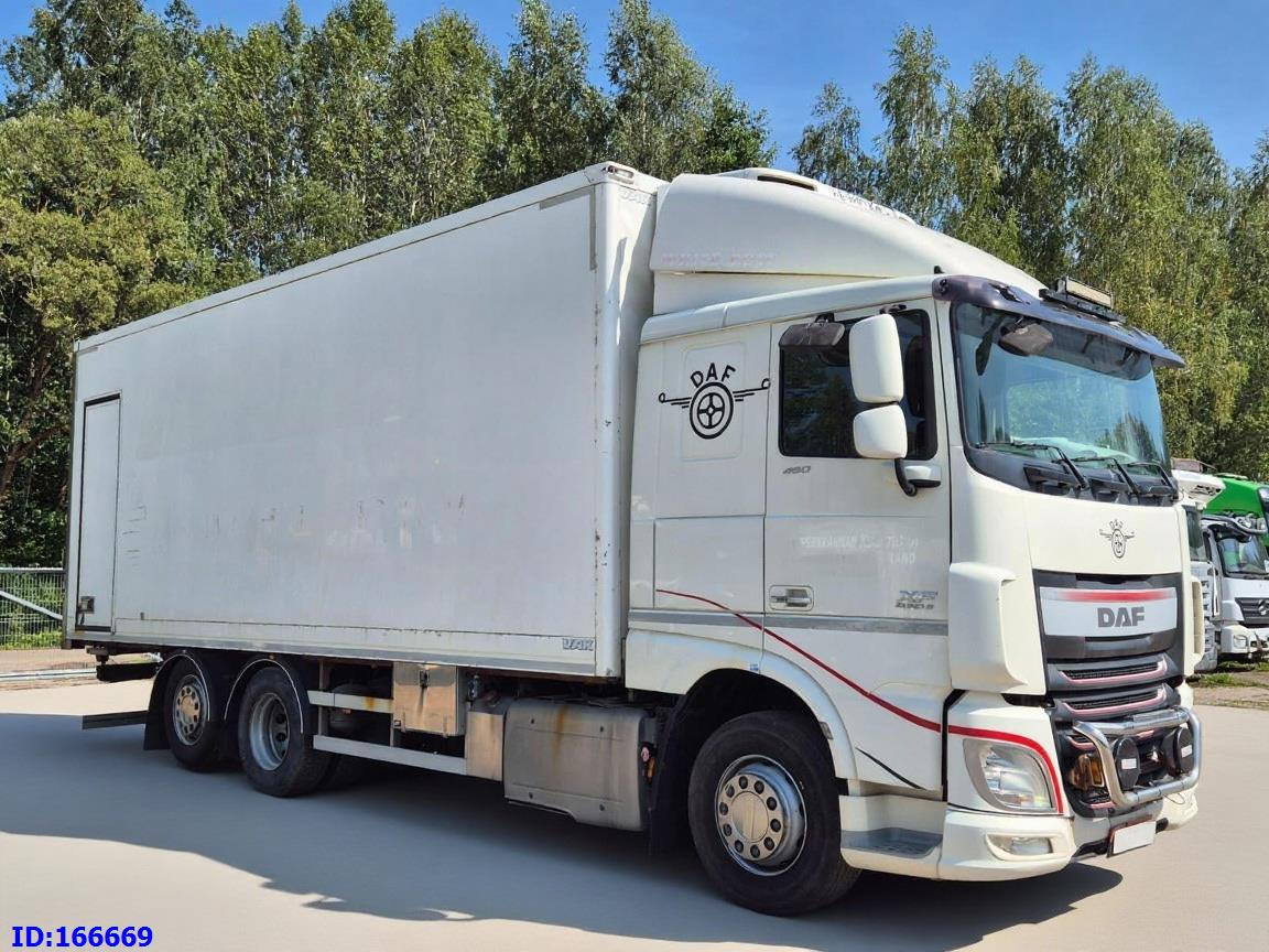 DAF XF 106.460 FAR 6X2 Euro6 - Camion frigider: Foto 4 DAF XF 106.460 FAR 6X2 Euro6 - Camion frigider: Foto 4