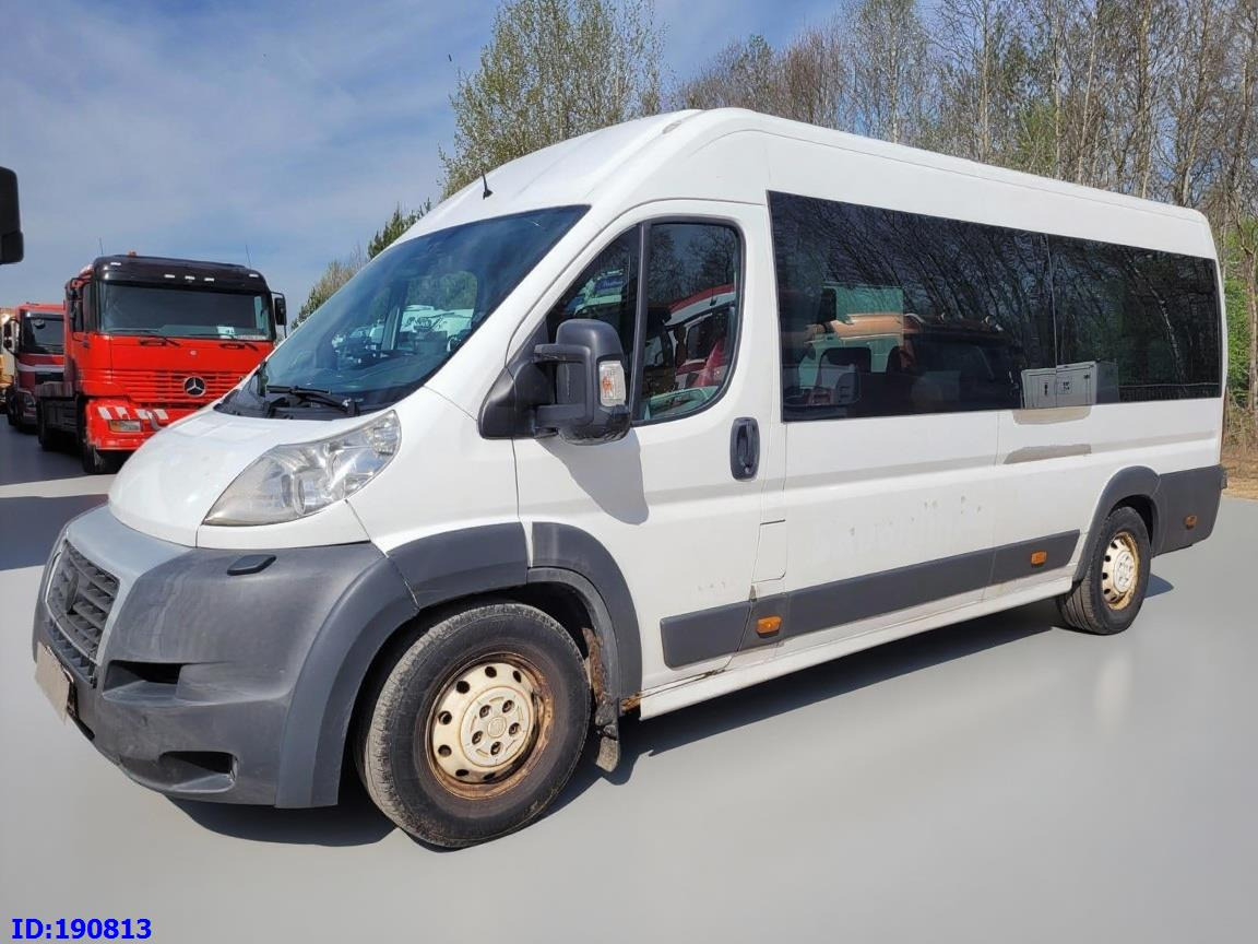 FIAT Ducato - VIP - 17 Seater - Microbuz, Transport persoane: Foto 1 FIAT Ducato - VIP - 17 Seater - Microbuz, Transport persoane: Foto 1