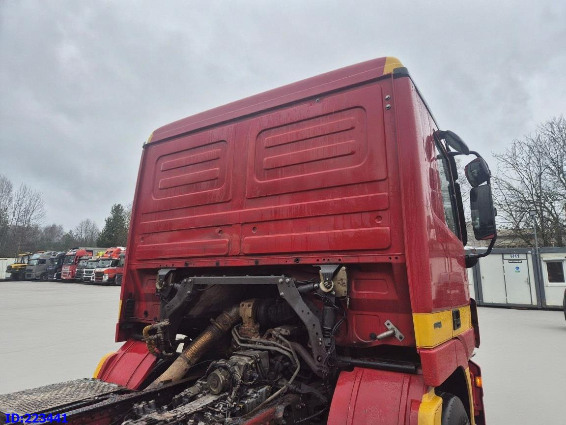 MERCEDES-BENZ Actros 2636 6X4 (3pedals) - Camion şasiu: Foto 5 MERCEDES-BENZ Actros 2636 6X4 (3pedals) - Camion şasiu: Foto 5