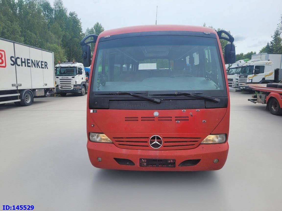 MERCEDES-BENZ Medio 26 Seat - Microbuz, Autocar: Foto 2 MERCEDES-BENZ Medio 26 Seat - Microbuz, Autocar: Foto 2