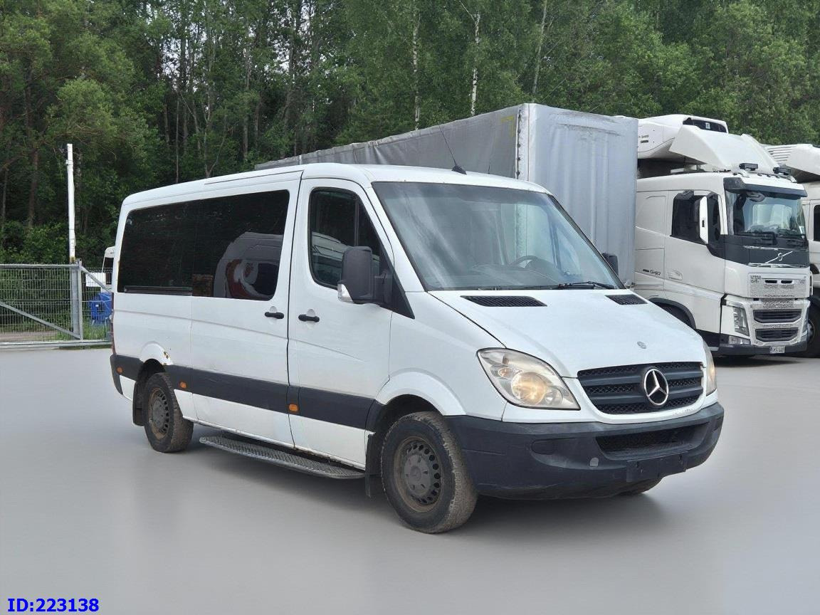 MERCEDES-BENZ Sprinter 213 - Euro5 - Microbuz, Transport persoane: Foto 1 MERCEDES-BENZ Sprinter 213 - Euro5 - Microbuz, Transport persoane: Foto 1