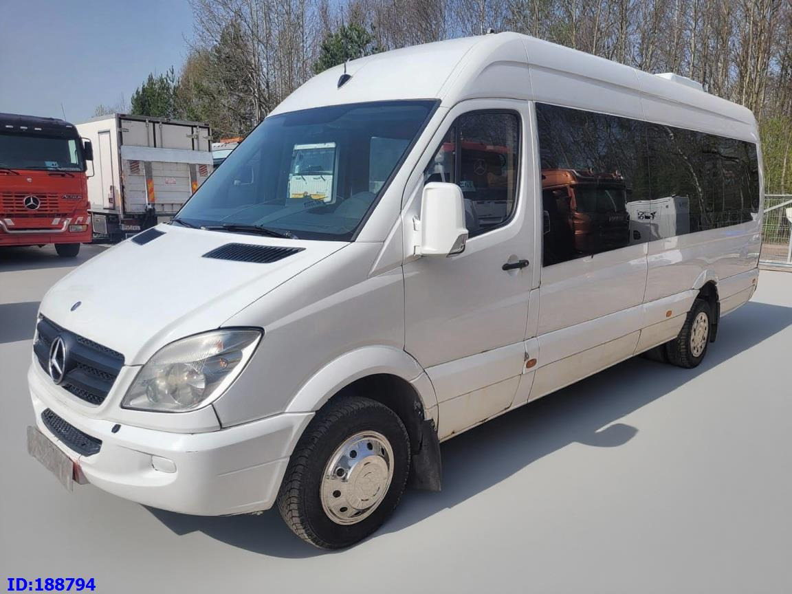MERCEDES-BENZ Sprinter 518 - Kasten VIP - 20 Seater - Microbuz, Transport persoane: Foto 1 MERCEDES-BENZ Sprinter 518 - Kasten VIP - 20 Seater - Microbuz, Transport persoane: Foto 1