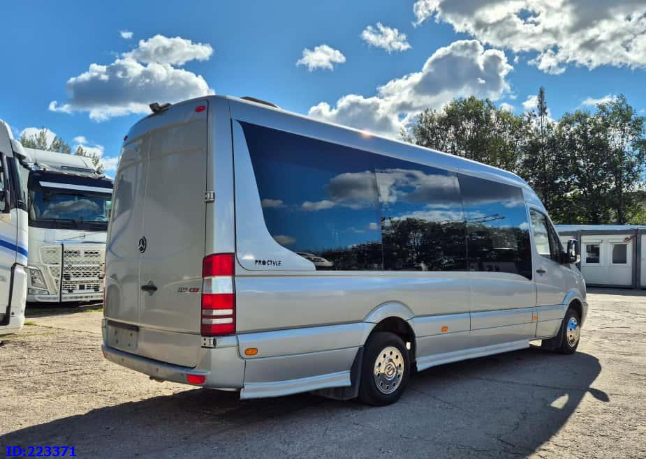 MERCEDES-BENZ Sprinter 518 - VIP - 17-seater - Microbuz, Transport persoane: Foto 5 MERCEDES-BENZ Sprinter 518 - VIP - 17-seater - Microbuz, Transport persoane: Foto 5