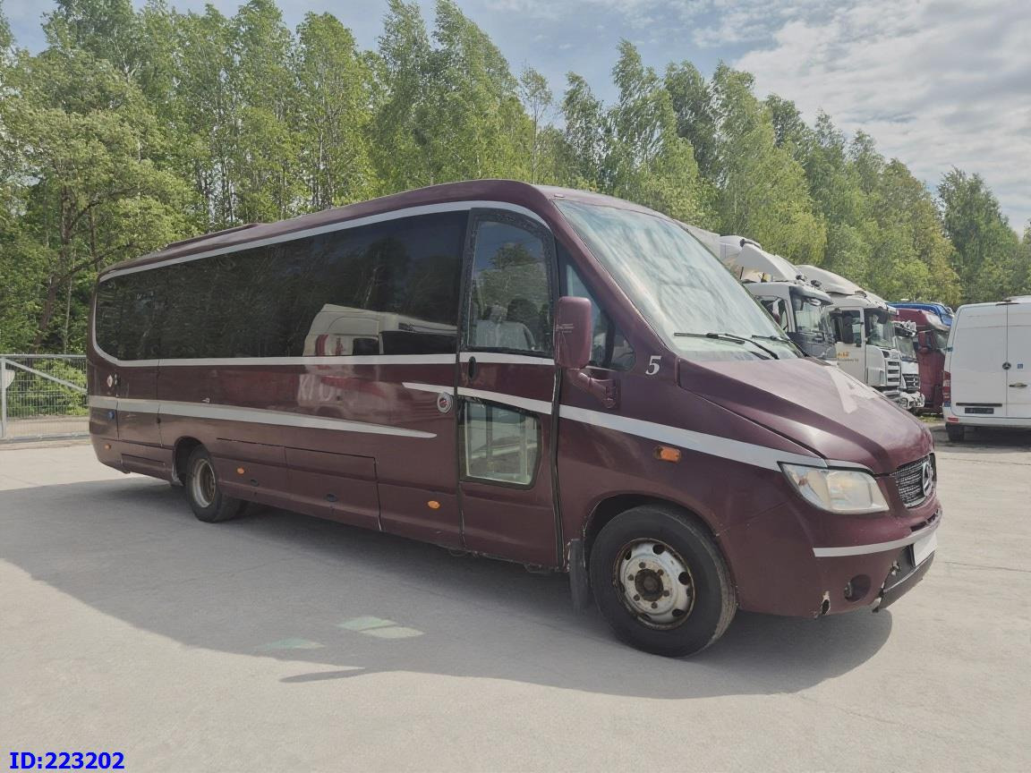 MERCEDES-BENZ Sunrider 818D Vario 33 - Seater - Microbuz, Autocar: Foto 2 MERCEDES-BENZ Sunrider 818D Vario 33 - Seater - Microbuz, Autocar: Foto 2
