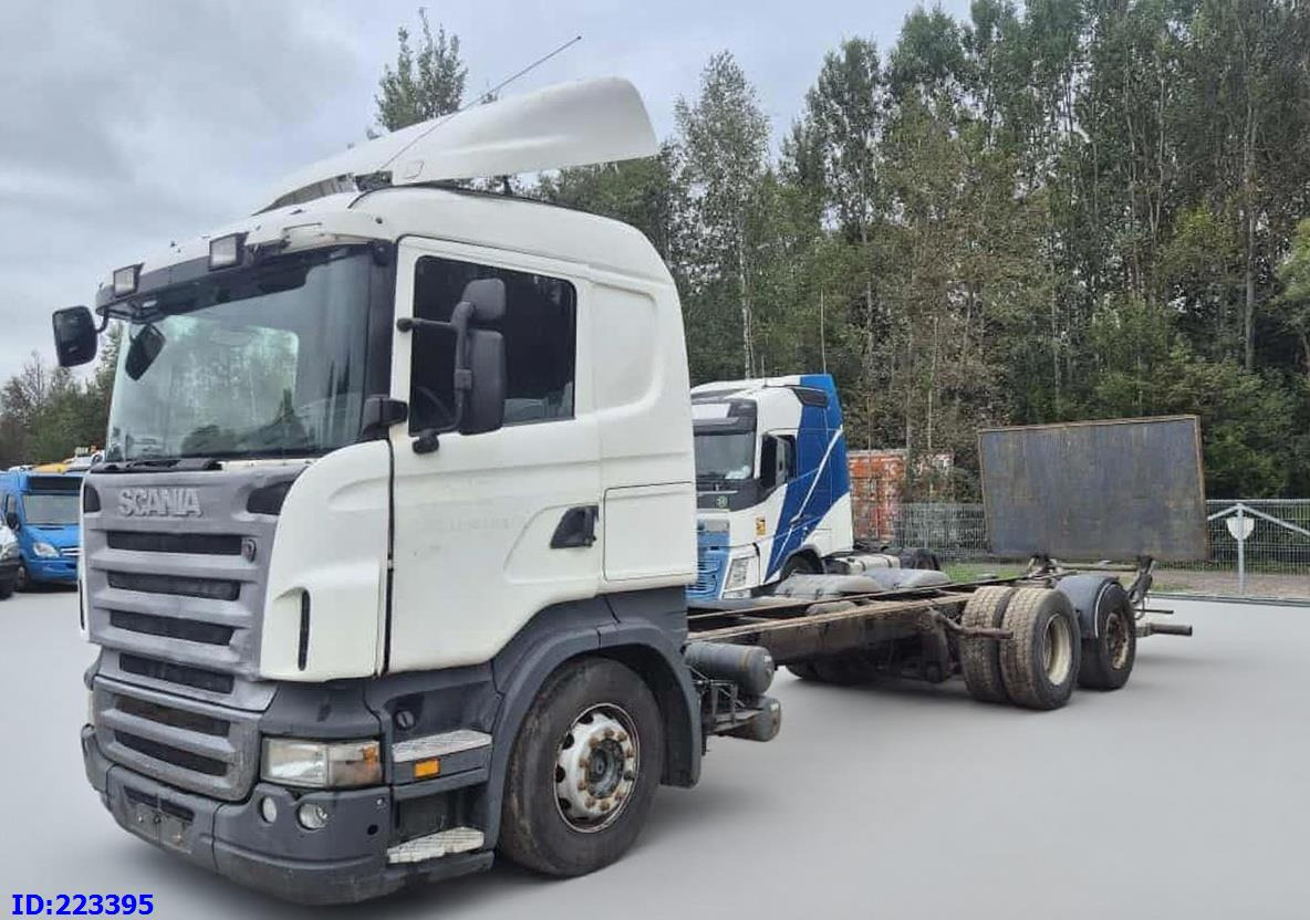 SCANIA R440 6X2 Steering axle (Engine defect) - Camion şasiu: Foto 1 SCANIA R440 6X2 Steering axle (Engine defect) - Camion şasiu: Foto 1