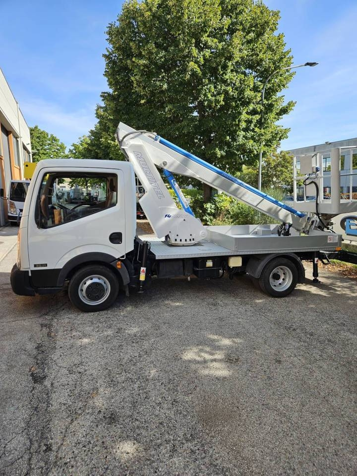 Multitel ALU 145 - Camion cu nacela: Foto 1 Multitel ALU 145 - Camion cu nacela: Foto 1