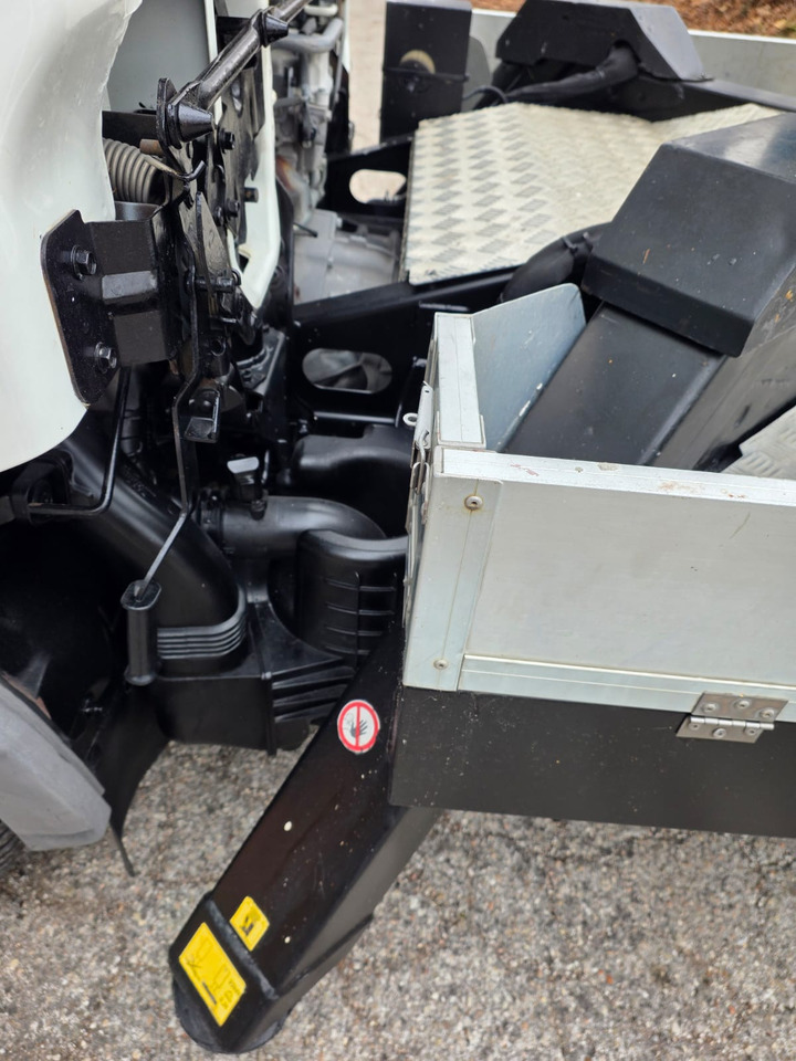 PALFINGER P 200 A - Camion cu nacela: Foto 2 PALFINGER P 200 A - Camion cu nacela: Foto 2