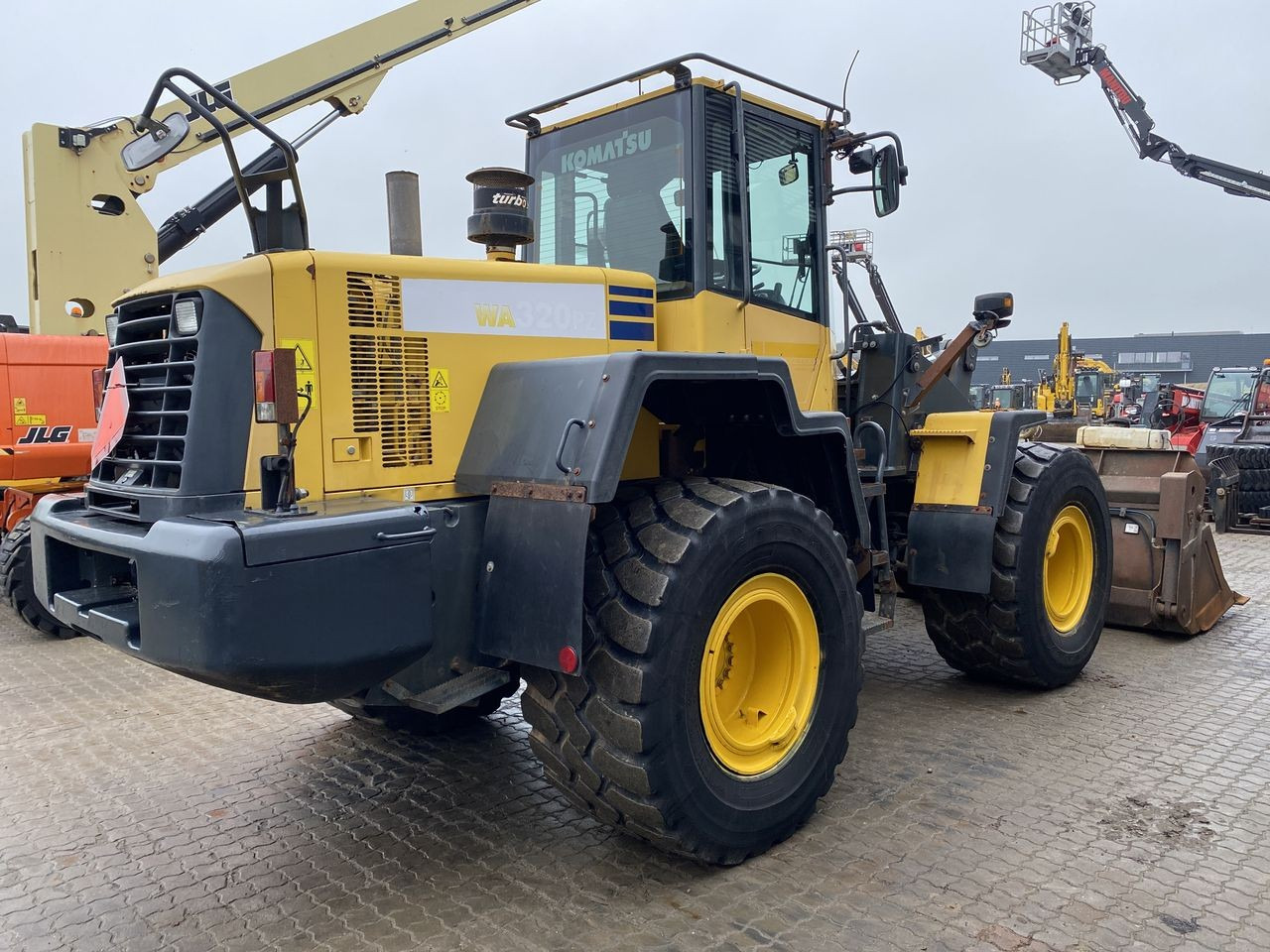 Komatsu WA320PZ-6 - Încărcător frontal pe pneuri: Foto 4 Komatsu WA320PZ-6 - Încărcător frontal pe pneuri: Foto 4