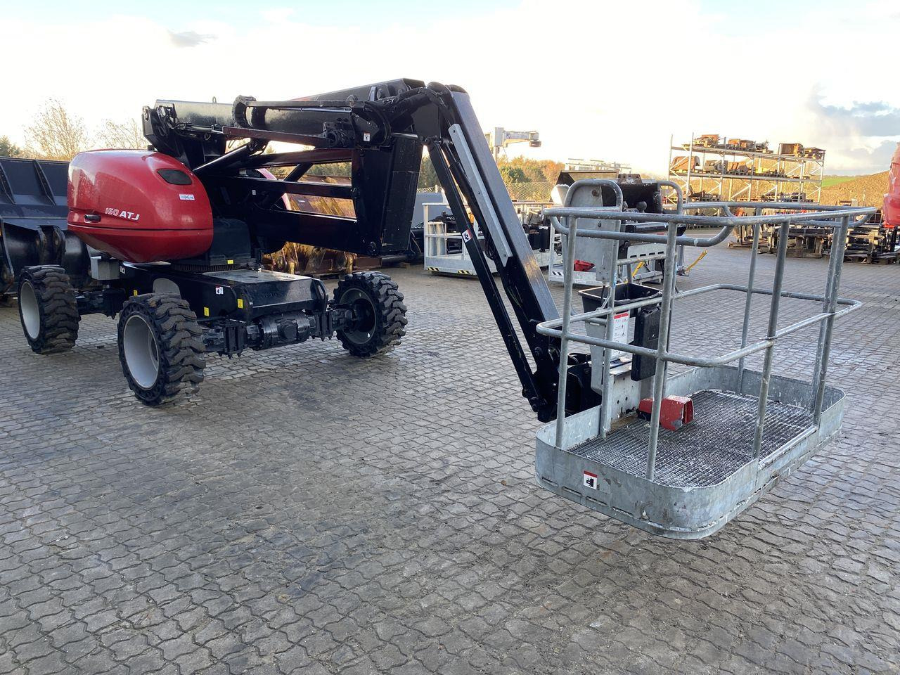 Manitou 160ATJ RC - Nacela articulata: Foto 5 Manitou 160ATJ RC - Nacela articulata: Foto 5