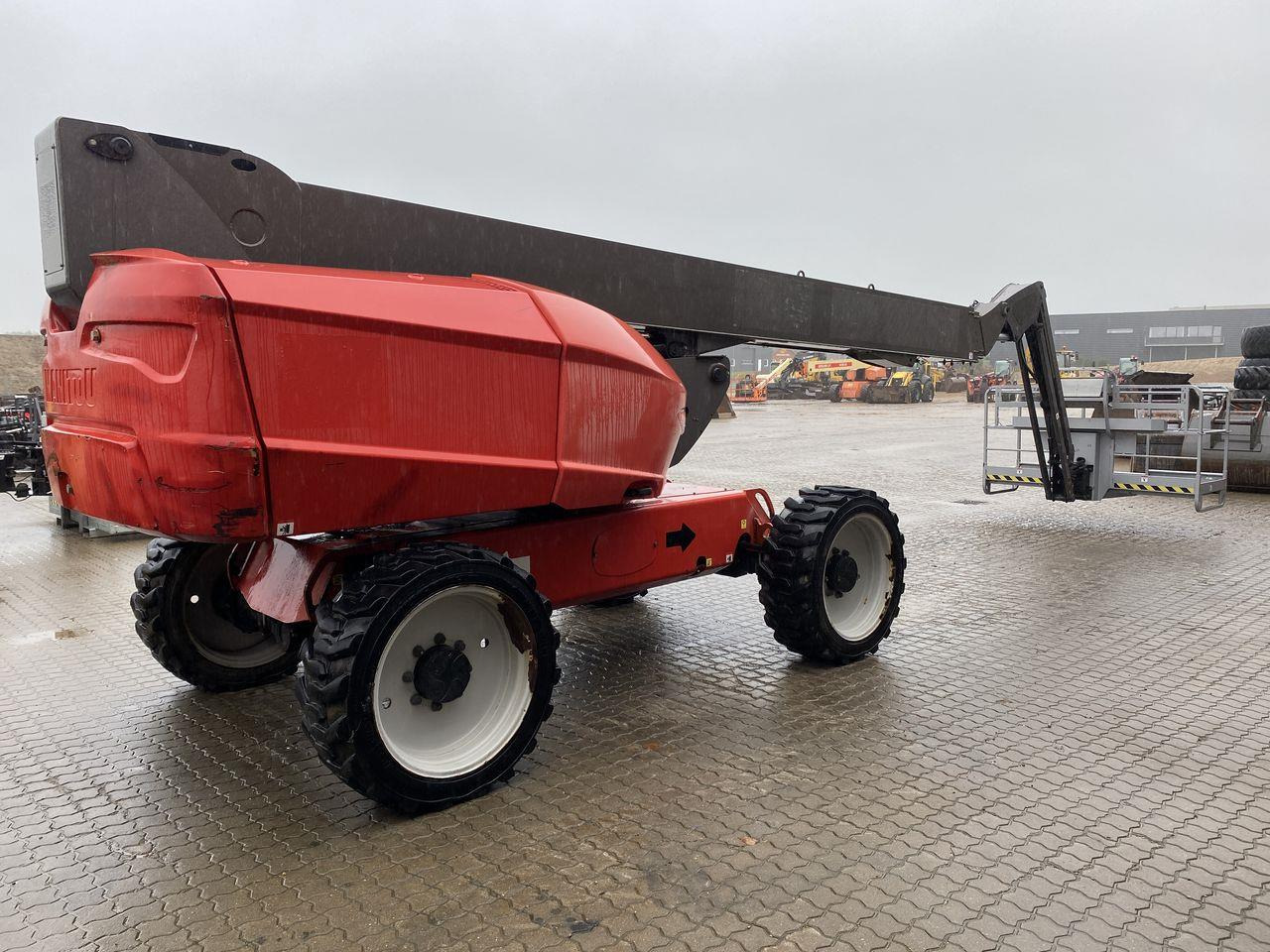 Manitou 260TJ - Nacela articulata: Foto 4 Manitou 260TJ - Nacela articulata: Foto 4
