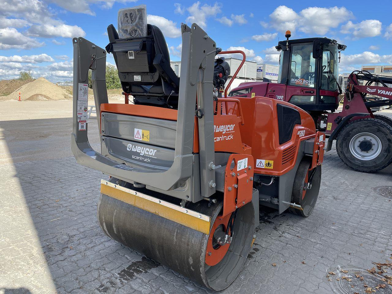 Weycor AW260 - Cilindru compactor pentru asfalt: Foto 4 Weycor AW260 - Cilindru compactor pentru asfalt: Foto 4