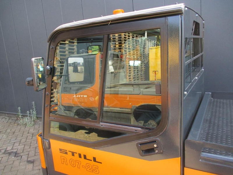 Still R07-25 - Tractor electric: Foto 5 Still R07-25 - Tractor electric: Foto 5