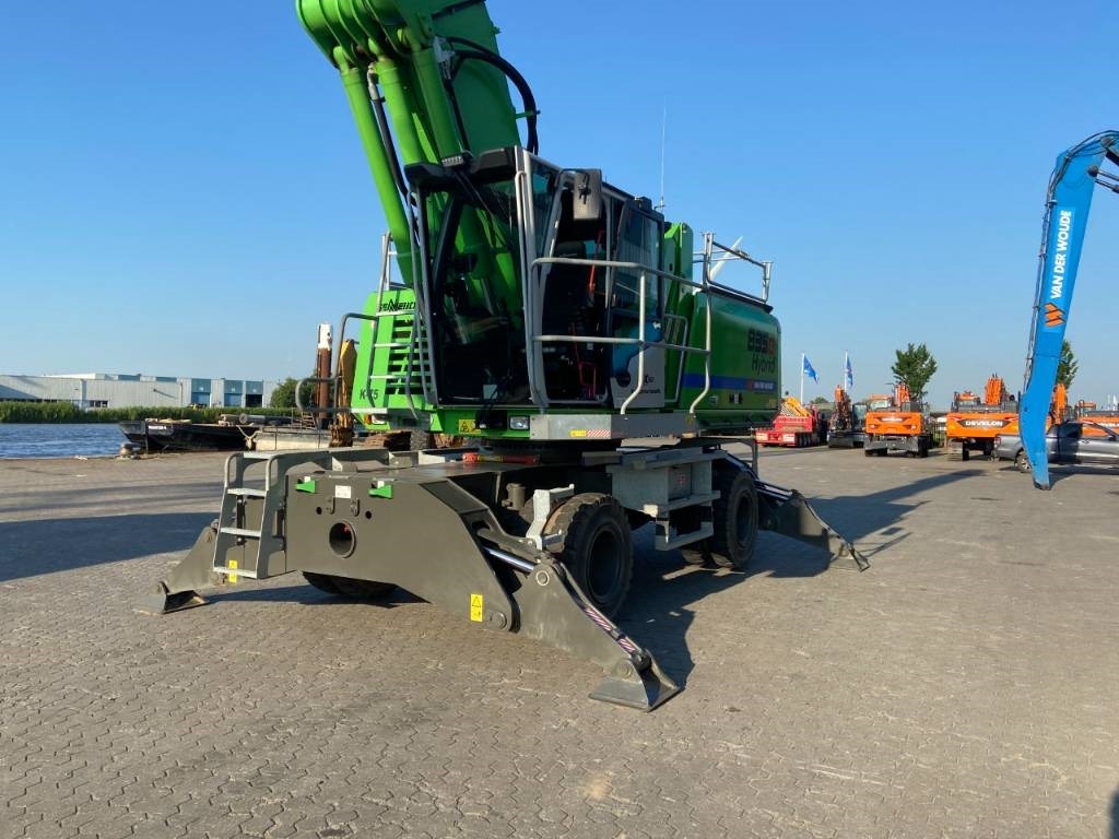 Sennebogen 835 M - Excavator pentru manipulare de materiale: Foto 5 Sennebogen 835 M - Excavator pentru manipulare de materiale: Foto 5