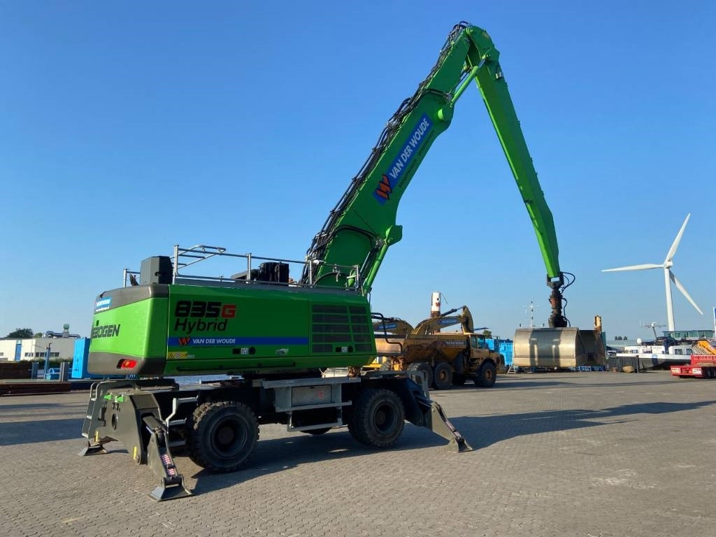 Sennebogen 835 M - Excavator pentru manipulare de materiale: Foto 3 Sennebogen 835 M - Excavator pentru manipulare de materiale: Foto 3