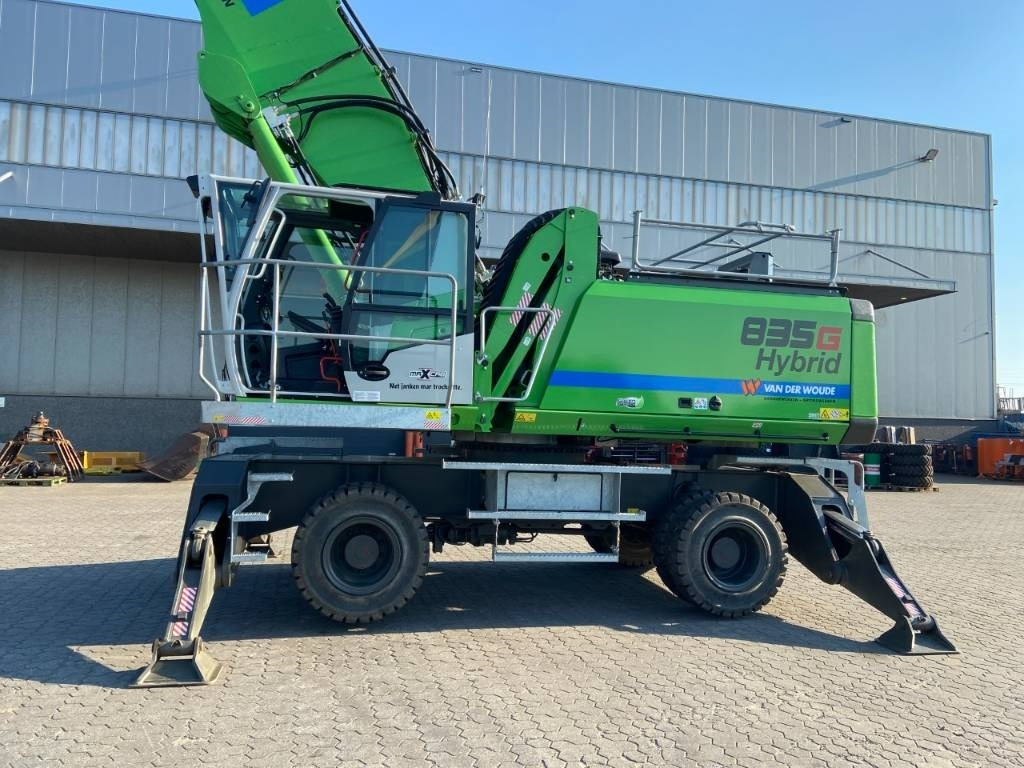 Sennebogen 835 M - Excavator pentru manipulare de materiale: Foto 2 Sennebogen 835 M - Excavator pentru manipulare de materiale: Foto 2