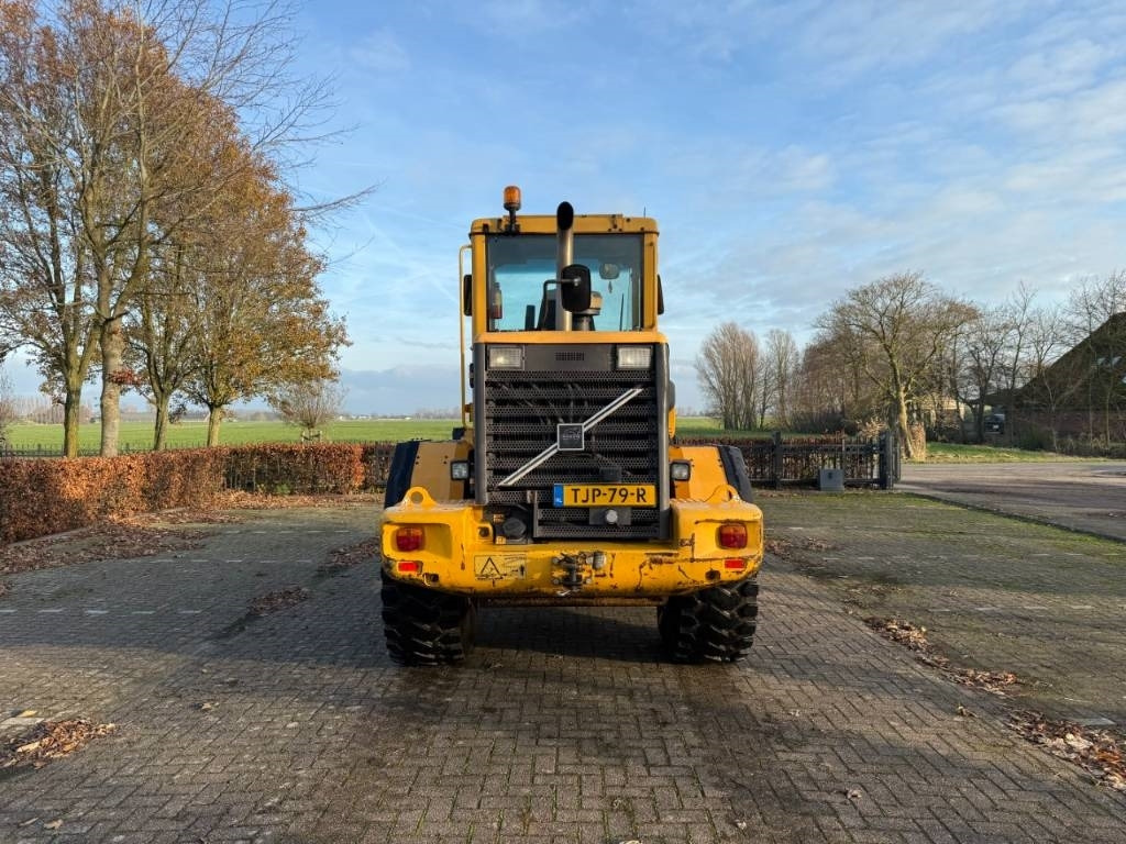 Volvo L 70 D - Încărcător frontal pe pneuri: Foto 4 Volvo L 70 D - Încărcător frontal pe pneuri: Foto 4