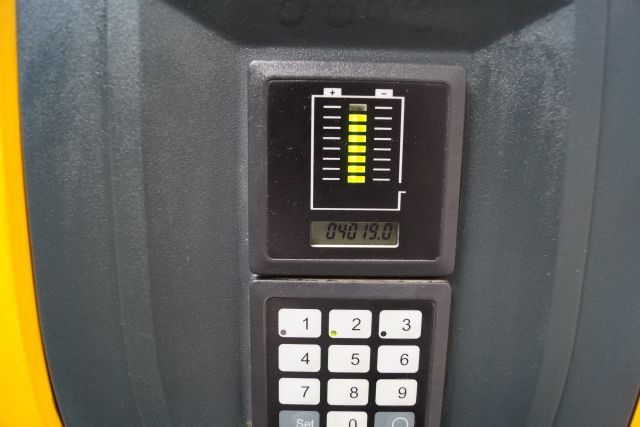 Jungheinrich EJC214 - Transpalet la mare înălţime: Foto 4 Jungheinrich EJC214 - Transpalet la mare înălţime: Foto 4