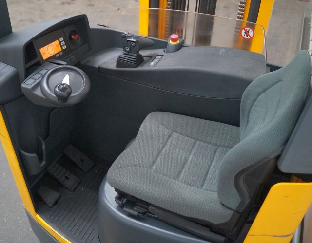 Jungheinrich ETV214 - Stivuitor cu catarg retractabil: Foto 3 Jungheinrich ETV214 - Stivuitor cu catarg retractabil: Foto 3