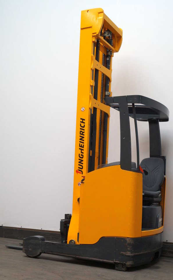 Jungheinrich ETV216 - Stivuitor cu catarg retractabil: Foto 1 Jungheinrich ETV216 - Stivuitor cu catarg retractabil: Foto 1