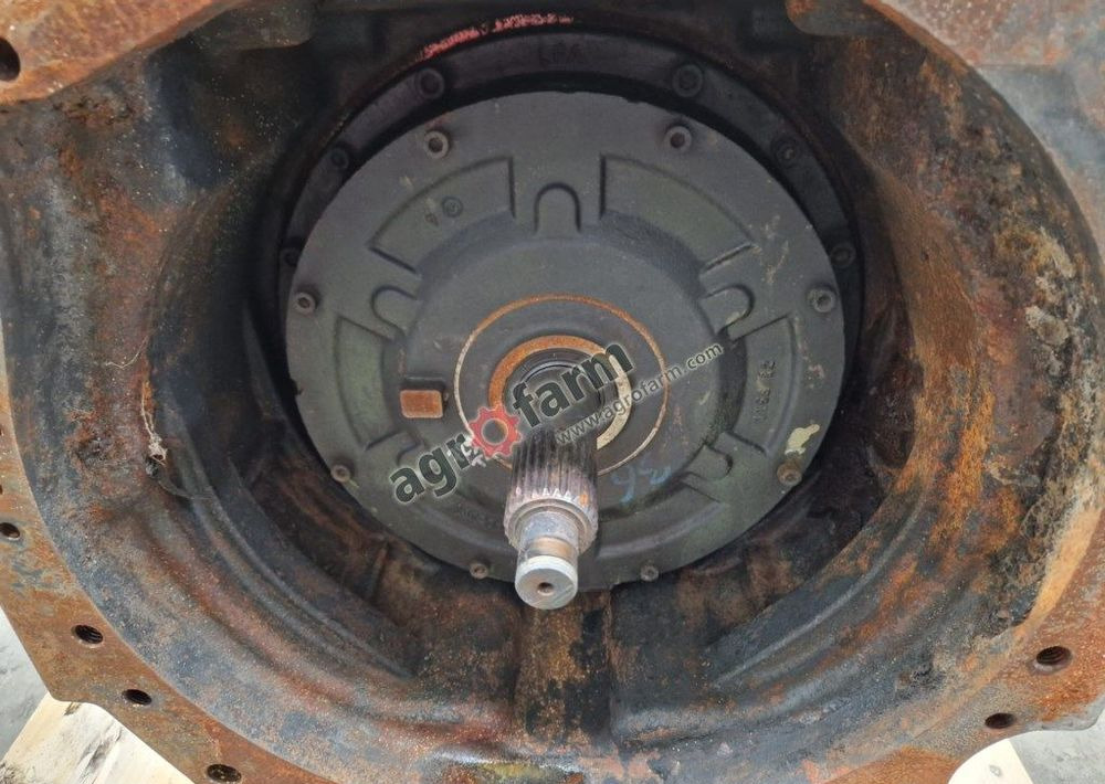 Skrzynia biegów Massey Ferguson 5435 - Cutie de viteze: Foto 4 Skrzynia biegów Massey Ferguson 5435 - Cutie de viteze: Foto 4