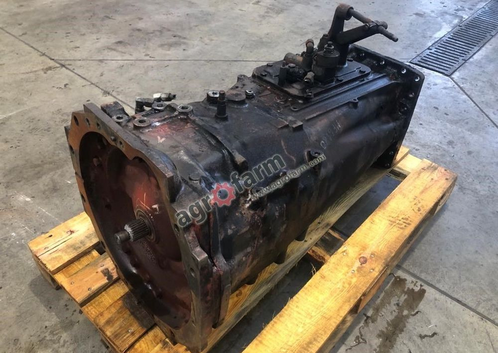 Skrzynia biegów Massey Ferguson 6180 3791648M2 - Cutie de viteze: Foto 2 Skrzynia biegów Massey Ferguson 6180 3791648M2 - Cutie de viteze: Foto 2