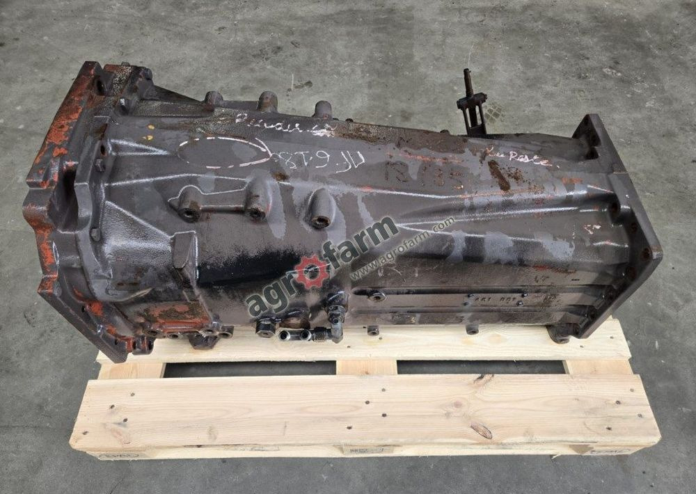 Skrzynia biegów Massey Ferguson 6180, Dynashift - Cutie de viteze: Foto 3 Skrzynia biegów Massey Ferguson 6180, Dynashift - Cutie de viteze: Foto 3
