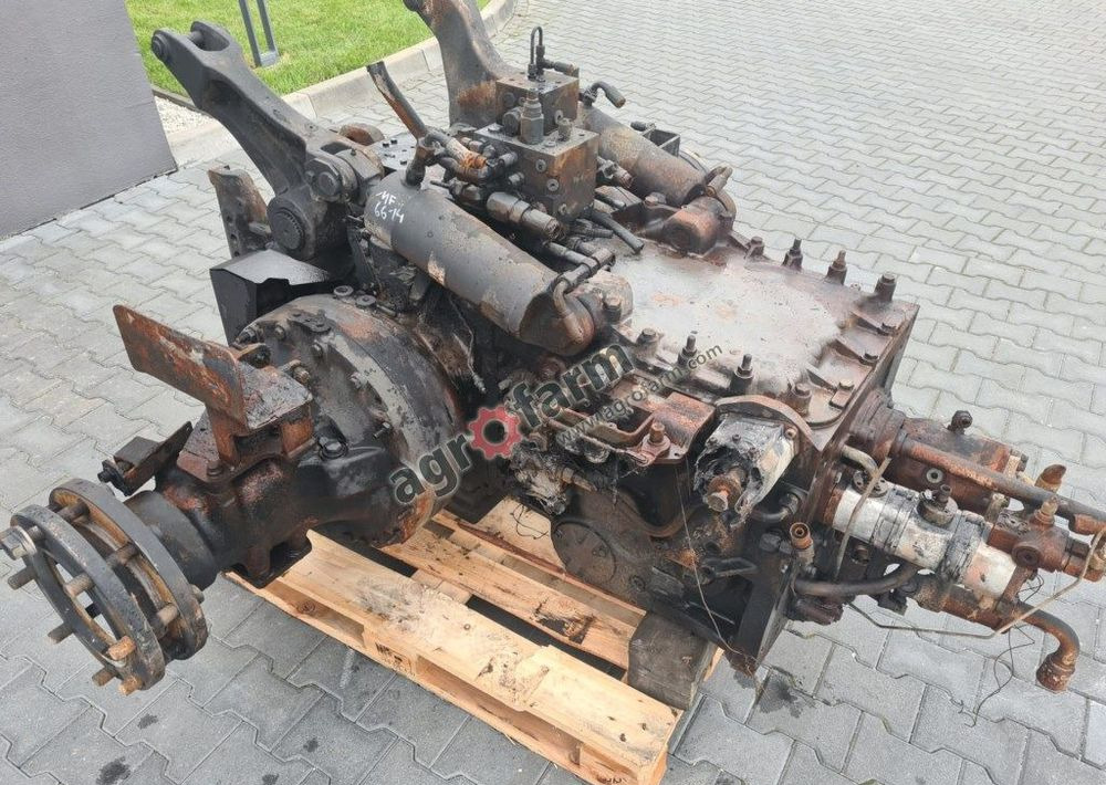 Skrzynia biegów, tylny most Massey Ferguson 6614 - Cutie de viteze: Foto 1 Skrzynia biegów, tylny most Massey Ferguson 6614 - Cutie de viteze: Foto 1