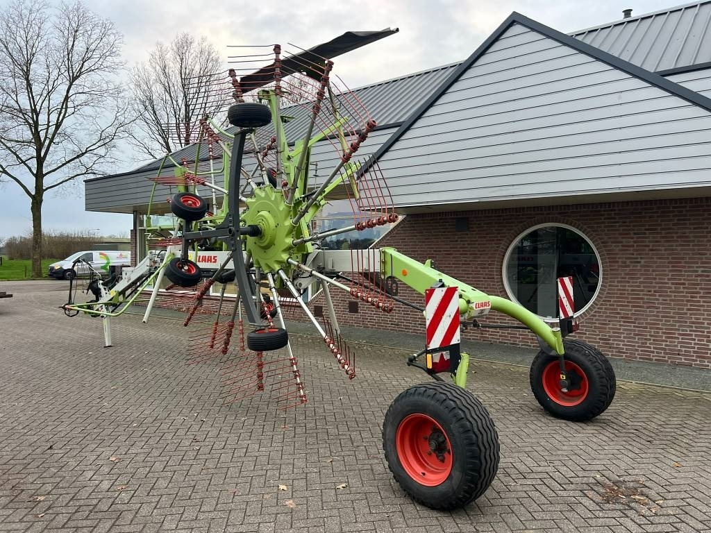 Claas Liner 1750 - Maşină de întors fânul: Foto 3 Claas Liner 1750 - Maşină de întors fânul: Foto 3