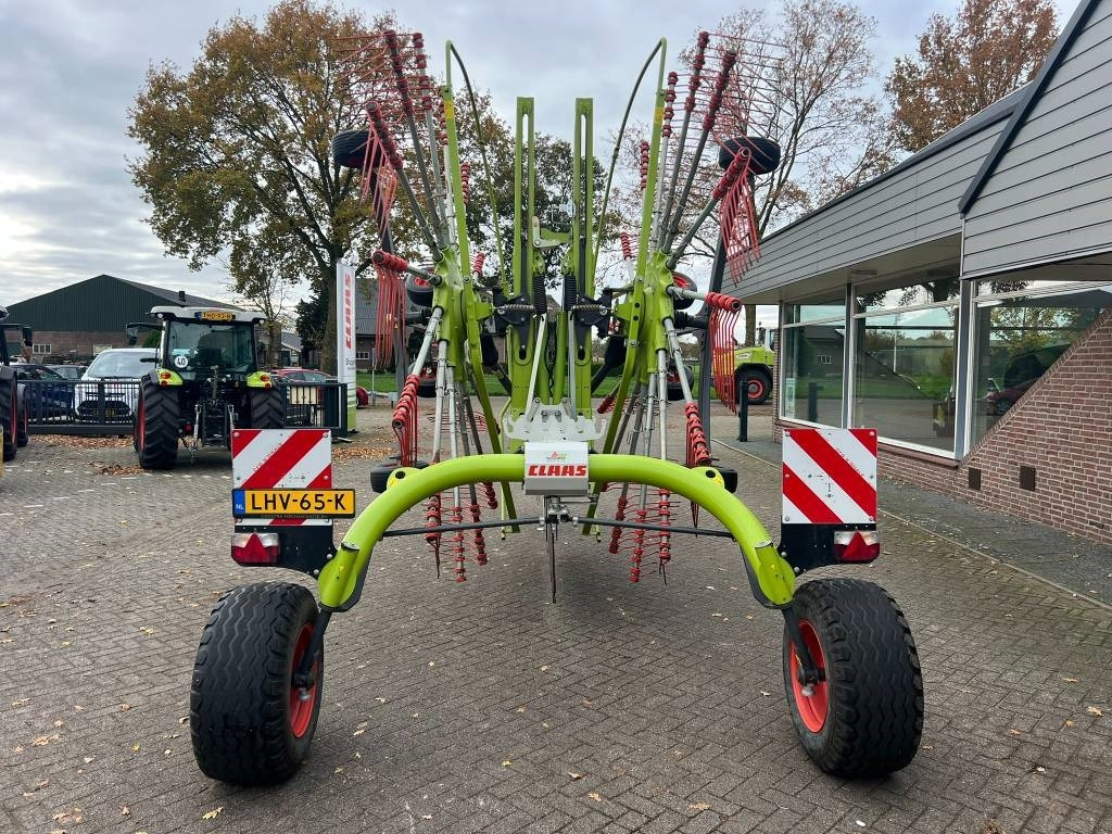 Claas liner 2900 - Maşină de întors fânul: Foto 4 Claas liner 2900 - Maşină de întors fânul: Foto 4