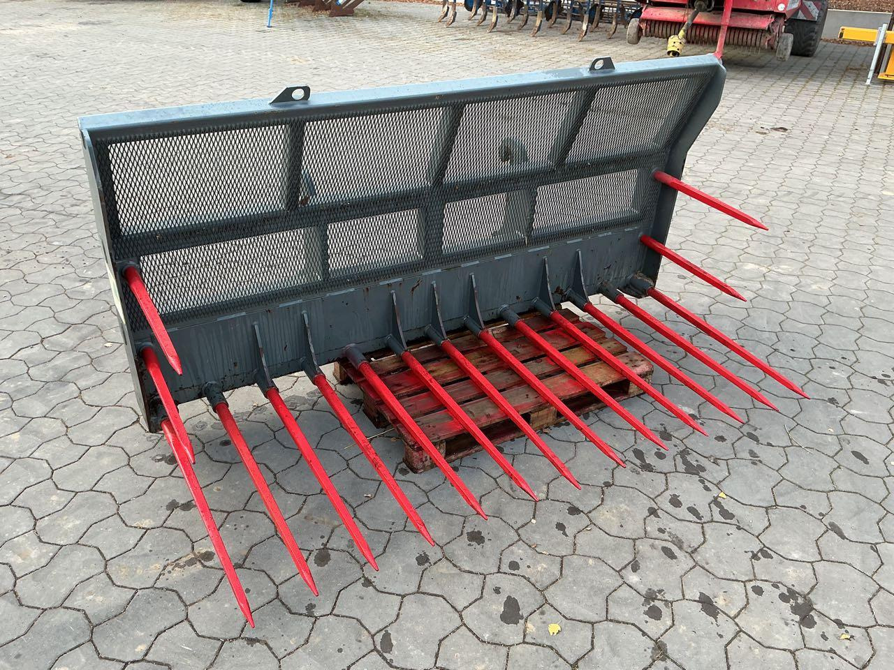 Bressel - Ataşament: Foto 2 Bressel - Ataşament: Foto 2