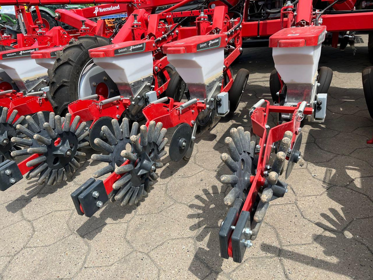 Kverneland Unicorn SD e-drive - Semănătoare de precizie: Foto 4 Kverneland Unicorn SD e-drive - Semănătoare de precizie: Foto 4