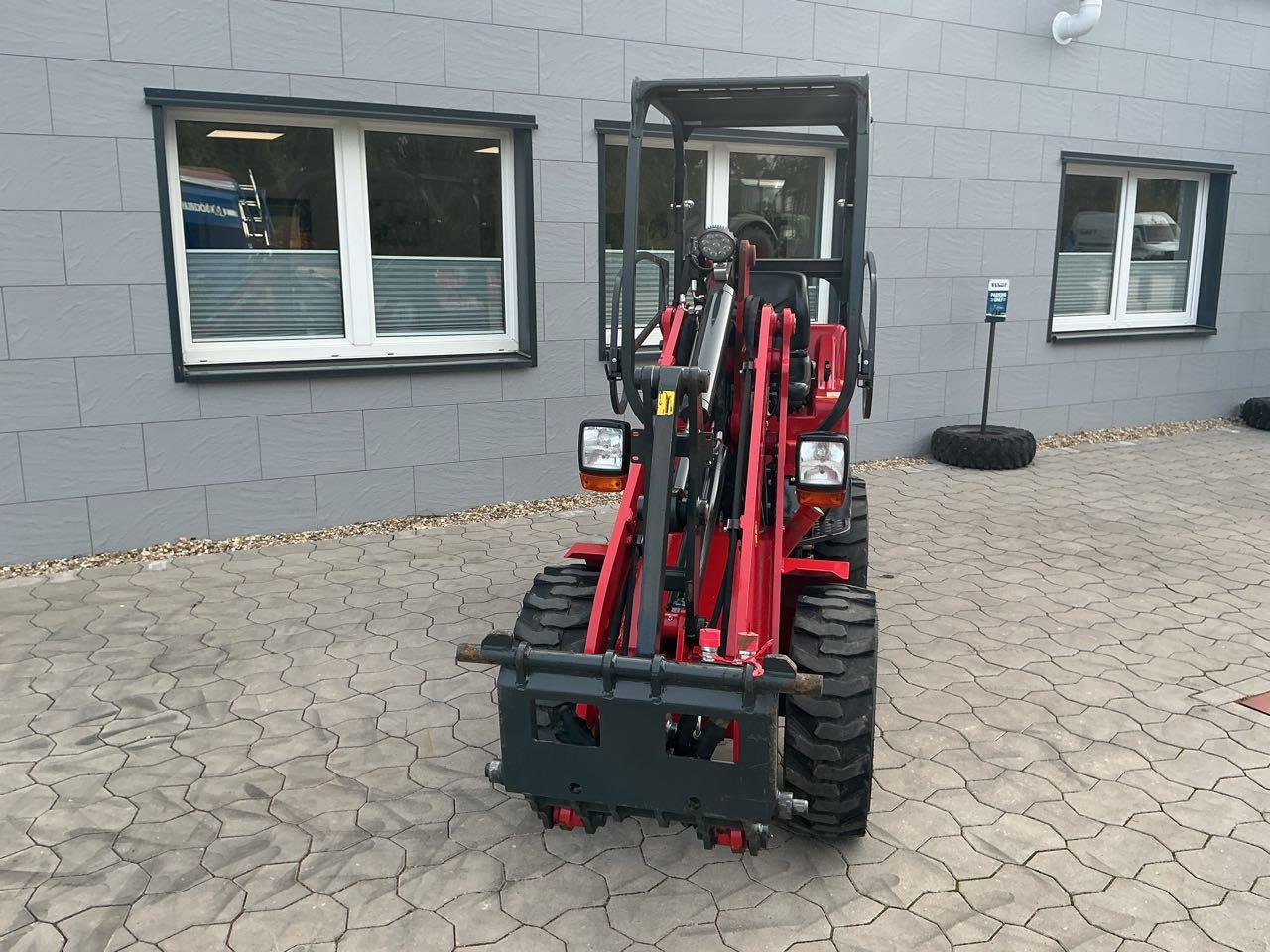 Schäffer 2024 - Încărcător frontal pe pneuri: Foto 4 Schäffer 2024 - Încărcător frontal pe pneuri: Foto 4