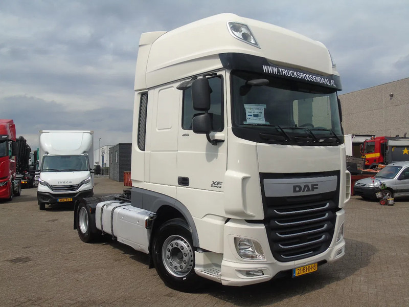 DAF XF 460 + euro 6 - Cap tractor: Foto 2 DAF XF 460 + euro 6 - Cap tractor: Foto 2