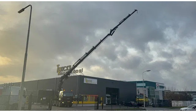 MAN TGA 41.430 + HIAB 800 6x + 5x JIB WINCH + 8X4 + REMOTE - Cap tractor: Foto 3 MAN TGA 41.430 + HIAB 800 6x + 5x JIB WINCH + 8X4 + REMOTE - Cap tractor: Foto 3