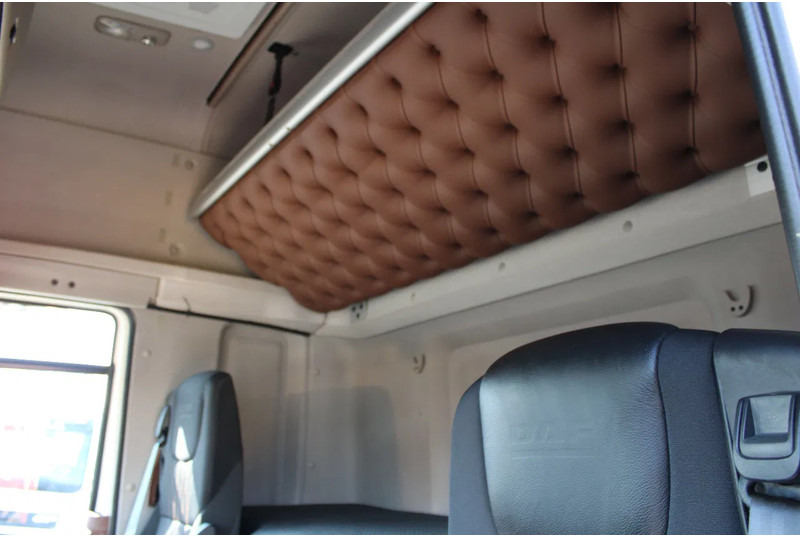 DAF CF 370 + euro 6 + ssc + full option - Camion şasiu: Foto 5 DAF CF 370 + euro 6 + ssc + full option - Camion şasiu: Foto 5