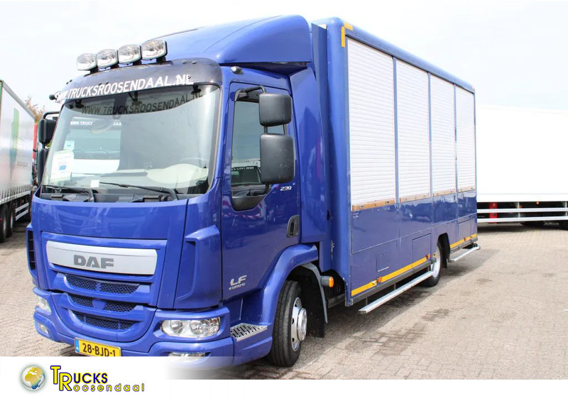DAF LF 230 + EURO 6 - Camion transport animale: Foto 1 DAF LF 230 + EURO 6 - Camion transport animale: Foto 1
