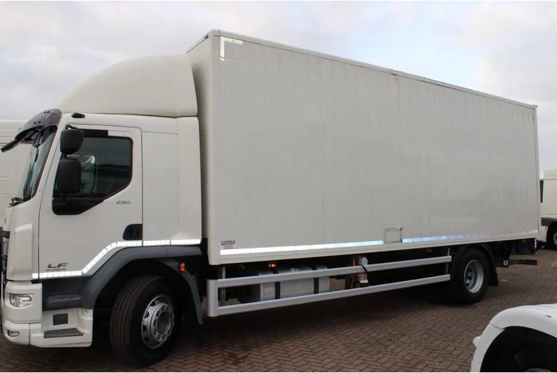 DAF LF 250 + euro 6 + 19T - Camion furgon: Foto 3 DAF LF 250 + euro 6 + 19T - Camion furgon: Foto 3