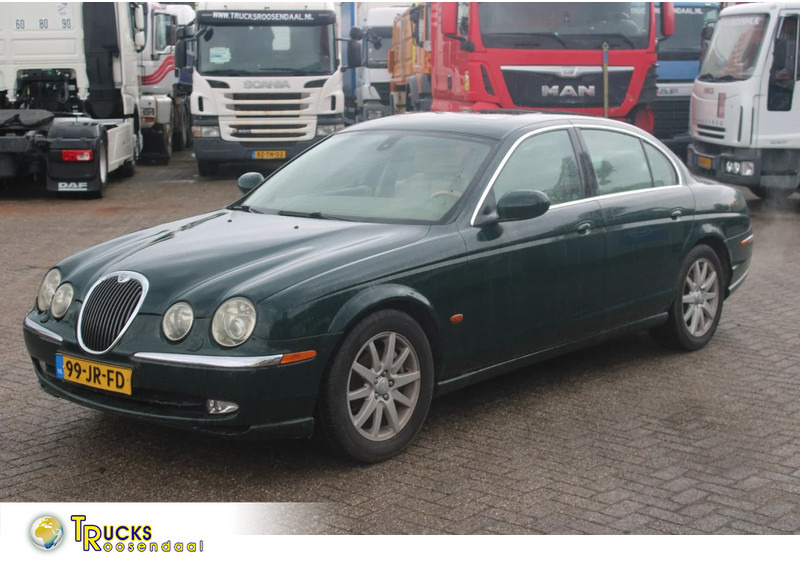 Jaguar S-TYPE 3.0 V6 EXECUTIVE +EURO 3 - Berlină/ Sedan: Foto 1 Jaguar S-TYPE 3.0 V6 EXECUTIVE +EURO 3 - Berlină/ Sedan: Foto 1